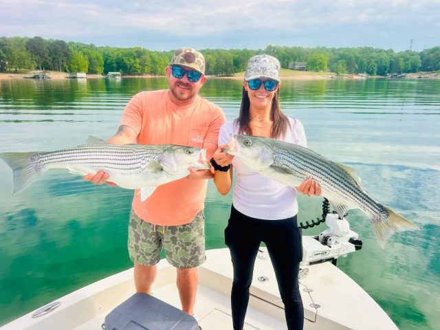 Captain Derek laying the smackdown on lake lanier. These are some beautiful fish! We still have a couple openings for him later this weekend over the weekend. Call to set your day up. 770-815-9579