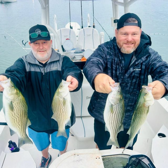 GUARANTEED FISH, AVAILABILITY THIS SATURDAY!  Had a last minute cancellation and we have a boat available this saturday. Call to take advantage of it. 770-815-9579