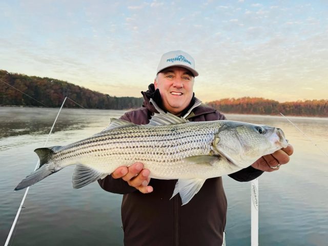 Just another beautiful day on lake allatoona! Every year the fishing is a little different. Right now they are biting better after 9:00 a.m.  So today that's when we're starting our guided trips!  Sleep in a little. Let it warm up. Catch a bunch of fish! LOL still have some openings this coming weekend next weekend. 770-815-9579